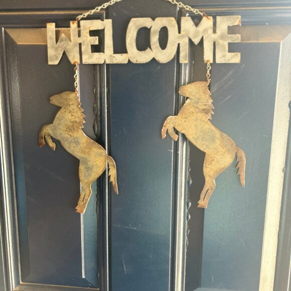 Wrought Iron Vintage Welcome Sign Wind Chime - Picture 3 of 5